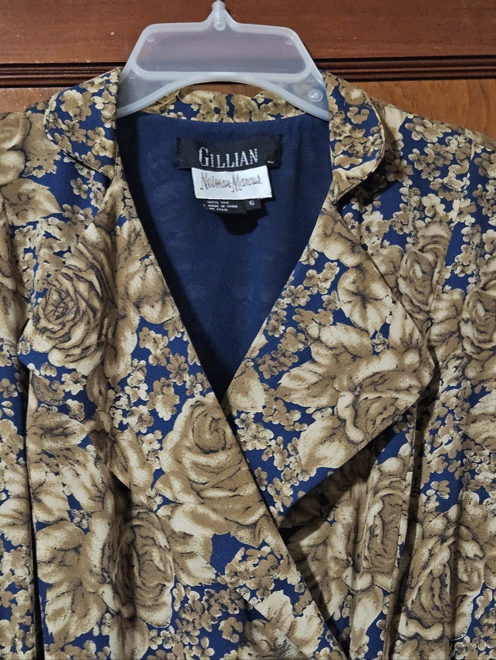 Vintage Gillian Neiman-Marcus 100% Silk Floral Long-Sleeve Maxi Dress Size 6 - Picture 3 of 11